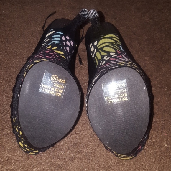 Black Satin Coloful Platform Heels - Picture 5 of 6