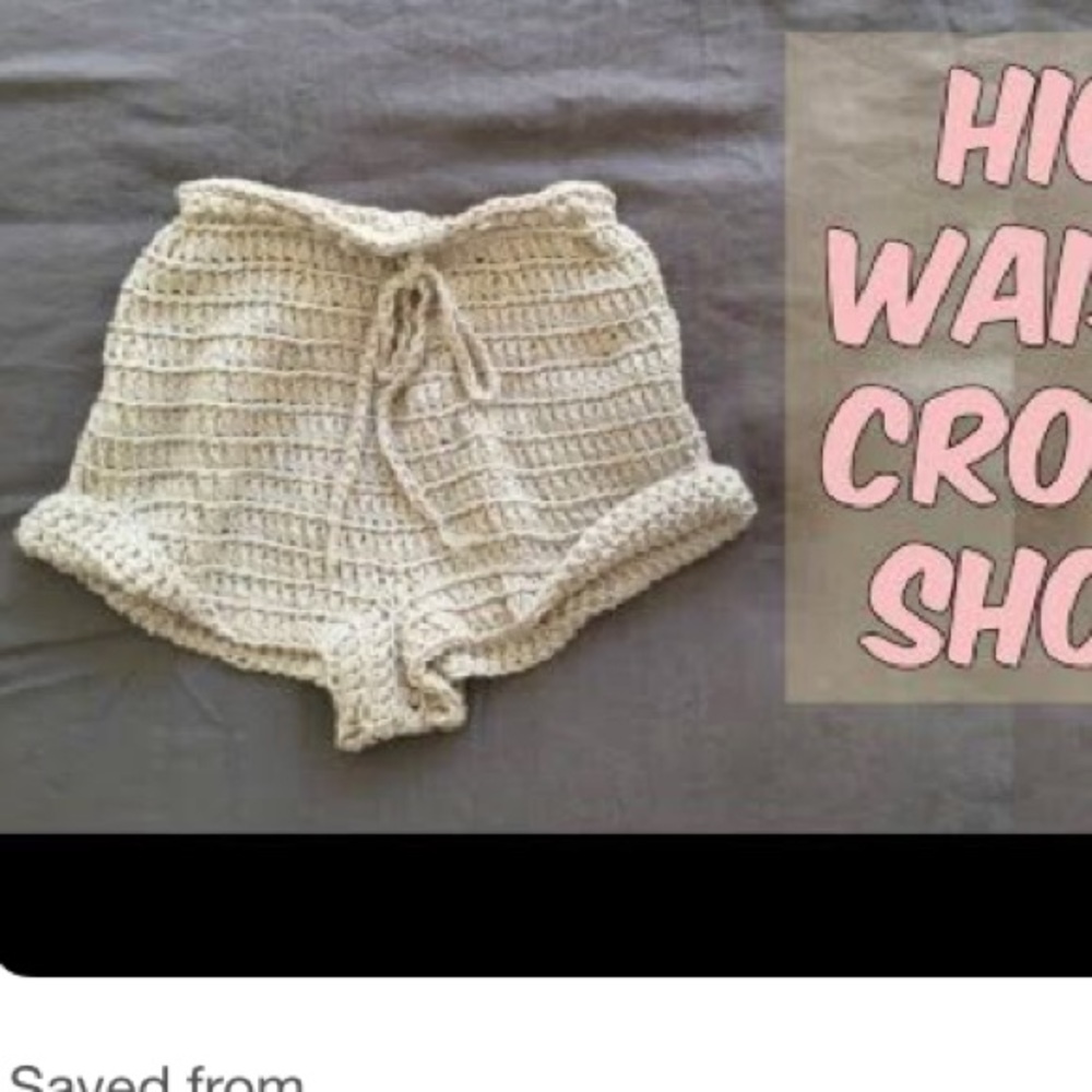 High waisted crochet shorts. Andi bagus