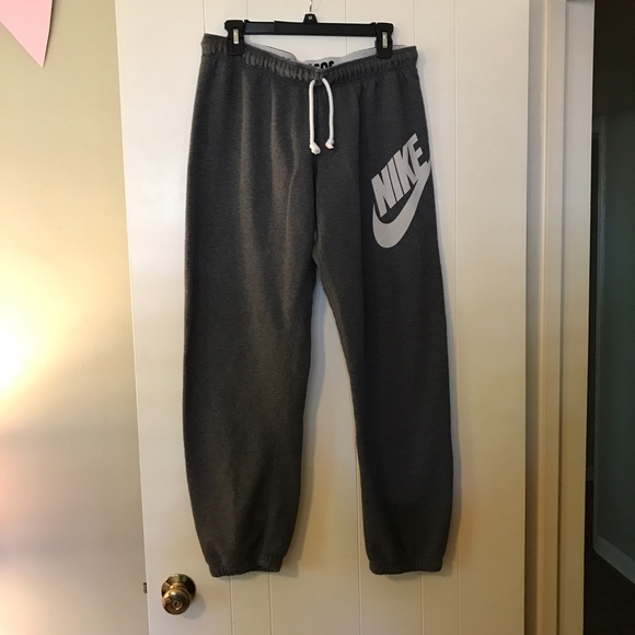Nike Other - Nike sweatpants!!