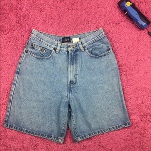 Vintage Gap High Waist Mom Jean Shorts 💯% Cotton