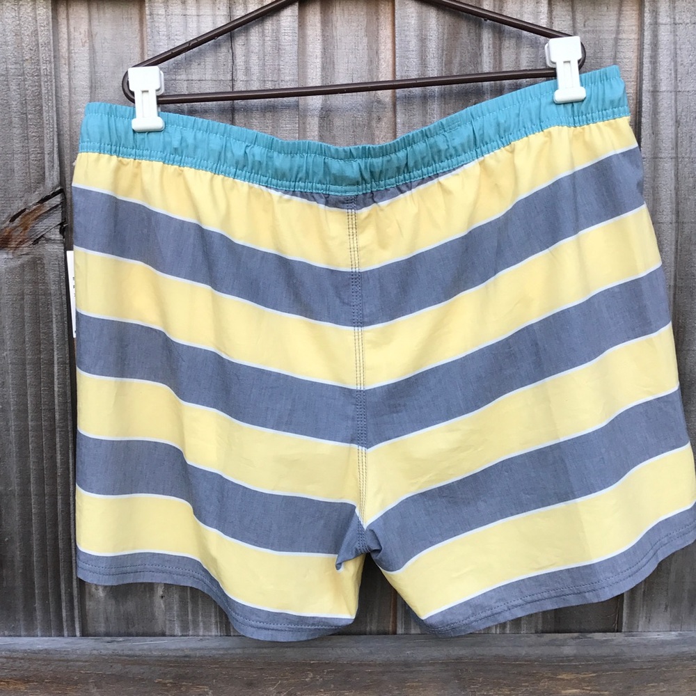 NWT Men's SPERRY Striped Swim Shorts - Picture 5 of 8