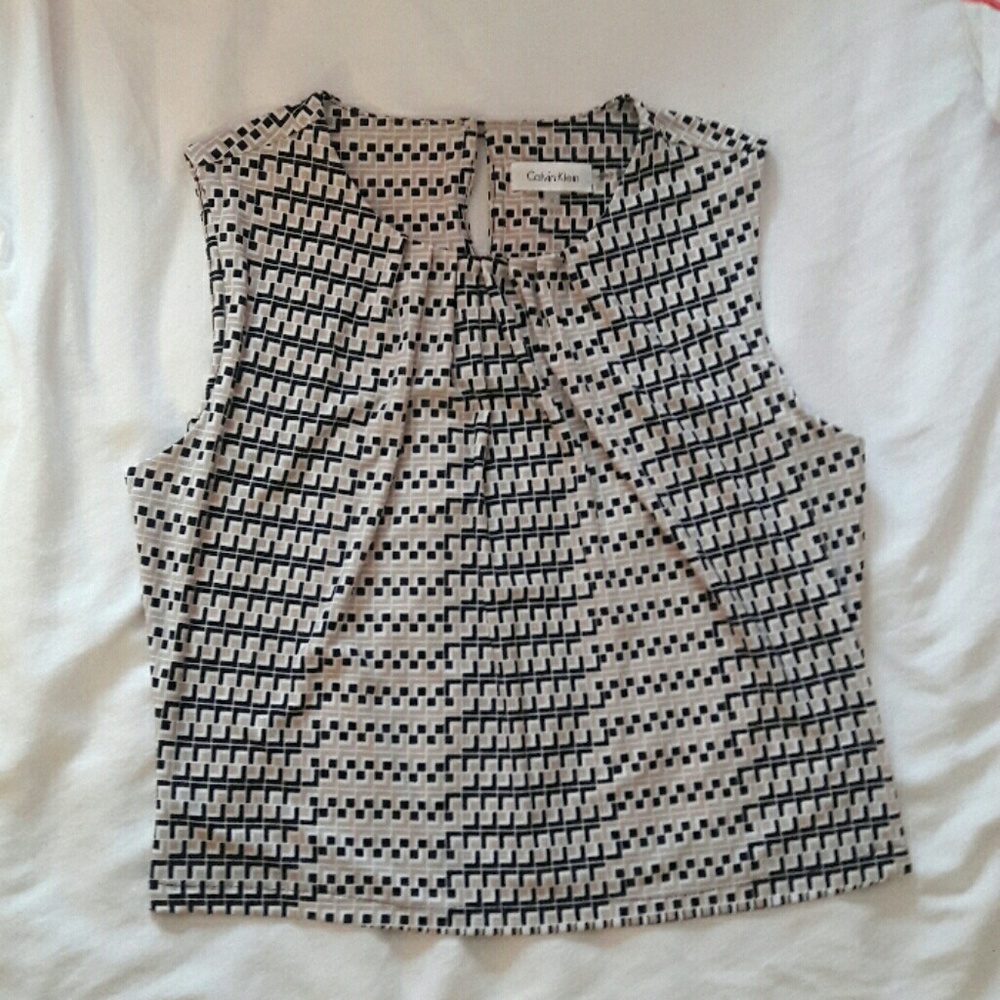 MOVING SALE! Calvin Klein Tank Top sz Small