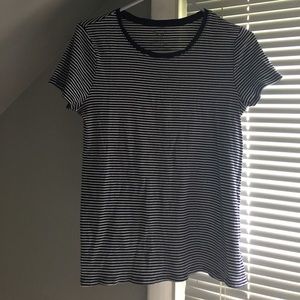 Cute basic summer top!