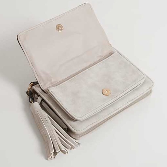 Free People Studded Peyton Wallet Bag in olive - Picture 3 of 8