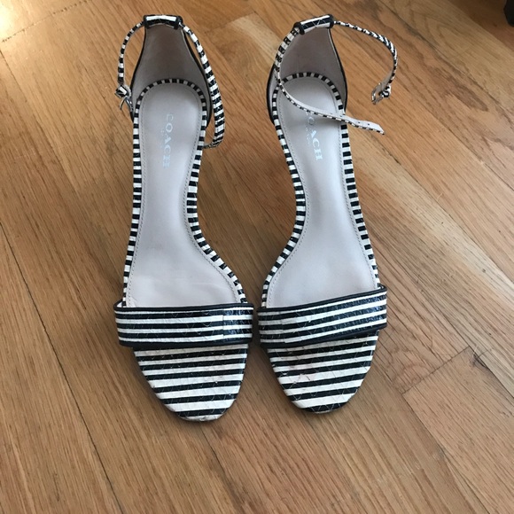 Coach kitten heels - Picture 2 of 3