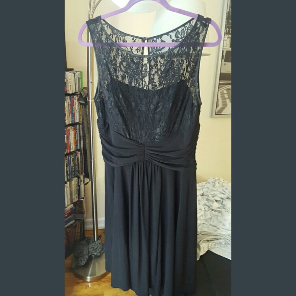 Jessica Howard Black Formal Lace Dress size 14 - Picture 1 of 4