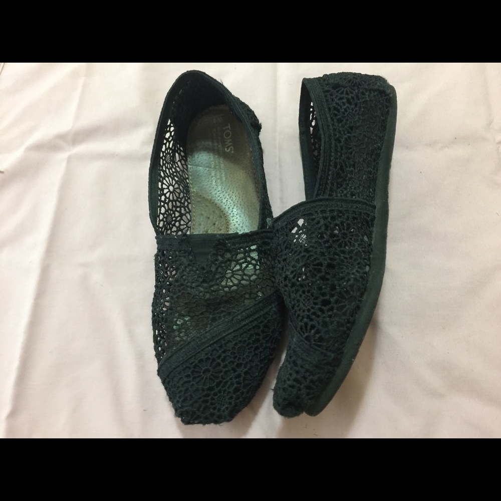 Toms