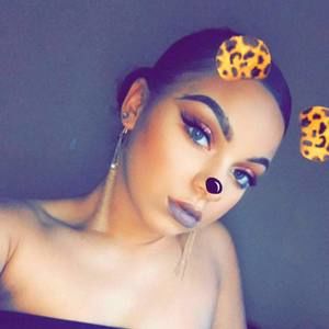 Meet your Posher, Ciera