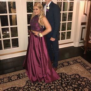 Sherri hill prom dress