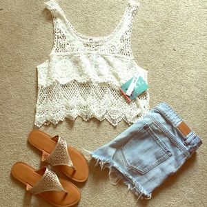 Roxy Pacsun Crotchet Crop Top ✨