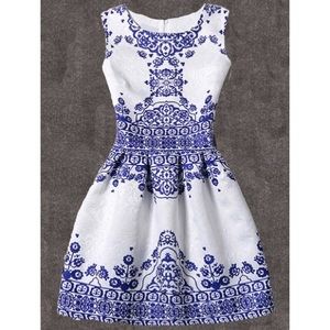 LAST CHANCE Blue vintage pattern  sleeveless dress