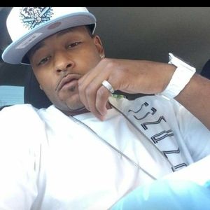 Meet your Posher, Louis