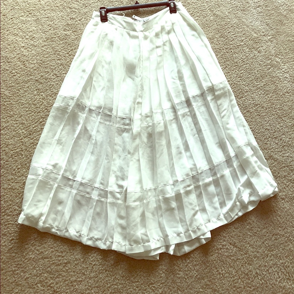 ASOS White skirt