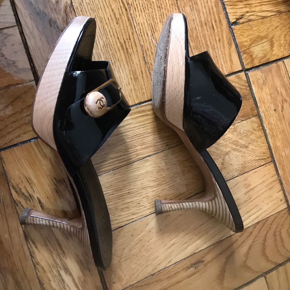 Chanel platform sandals_2