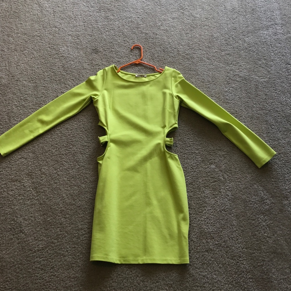 Long sleeve cut off dress