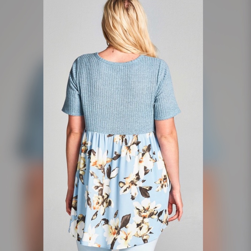 RESTOCKED!!  Ribbed Knit & Floral Print Tunic - Picture 2 of 4