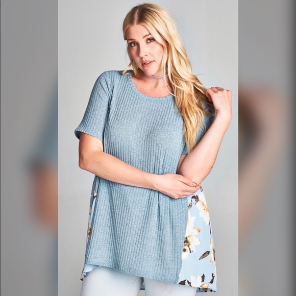 RESTOCKED!!  Ribbed Knit & Floral Print Tunic - Picture 3 of 4