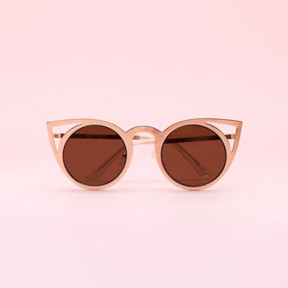 🆕 Rose Gold metal cat eye sunglasses