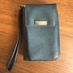 Mint Kate Spade multi functional wallet. Navy.