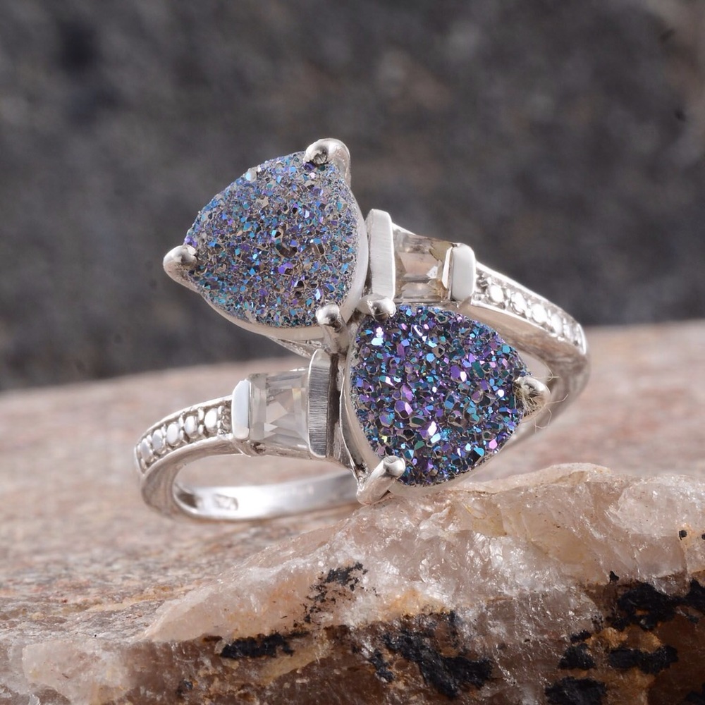 Green Drusy & White Topaz Ring Sz7 TGW 5.000cts