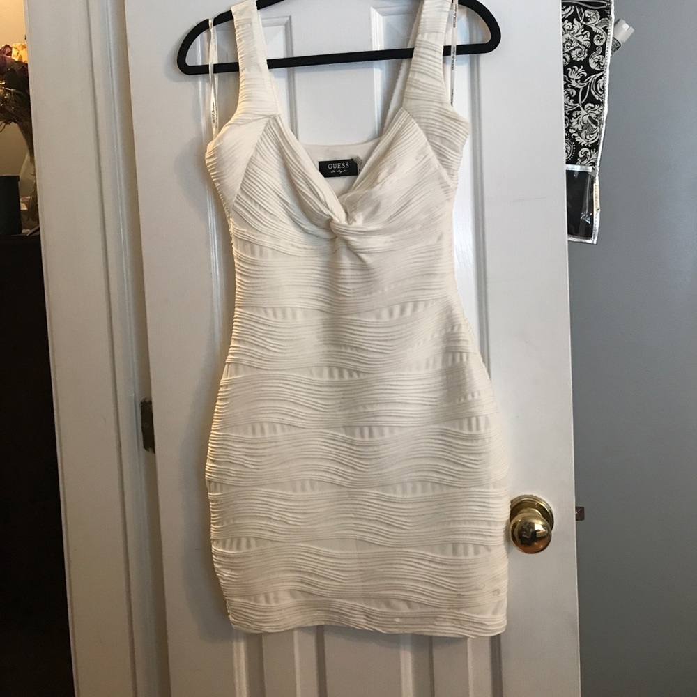 White fitted Guess dress