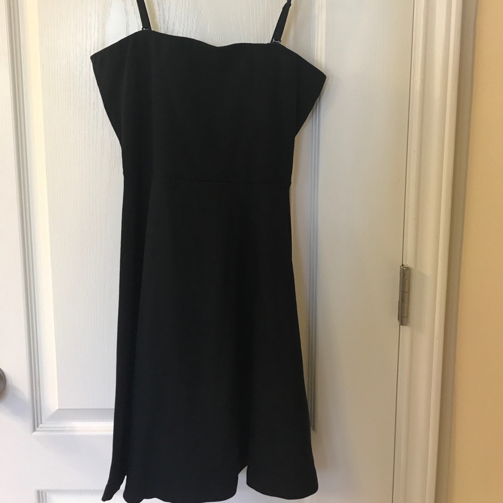 Removable strapless dress