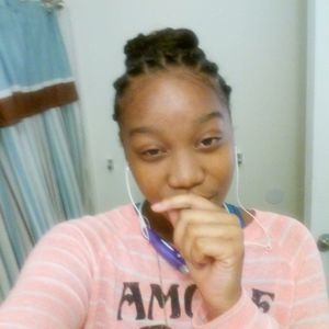 Meet your Posher, Kelshanti