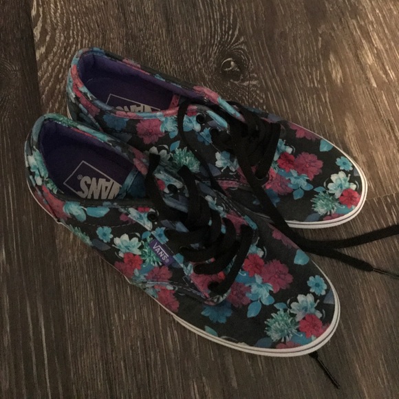 Vans Shoes - Flower Vans Size 7.5