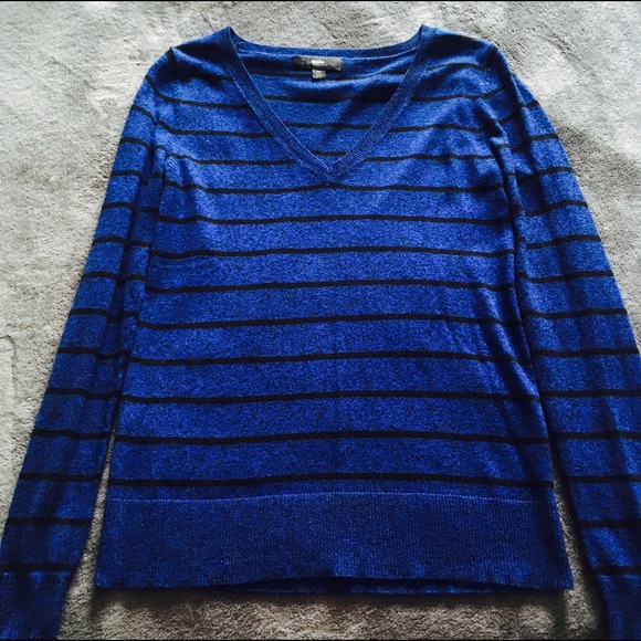 Sweater - Picture 2 of 3