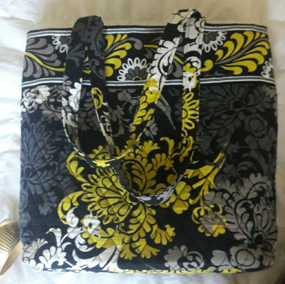 Vera Bradley Tote