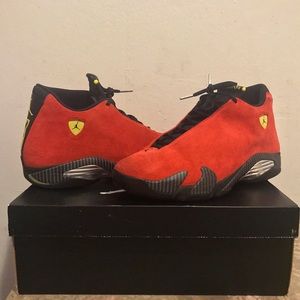 JORDAN FERRARI 14 RETRO QS