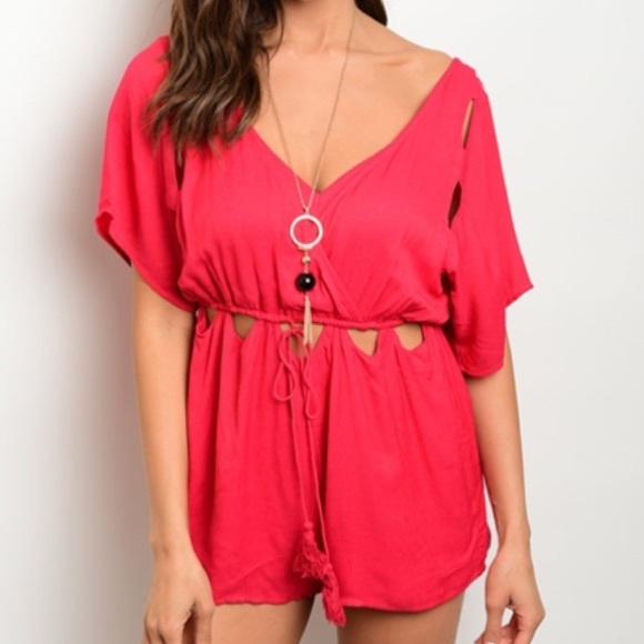 ✨HP✨ Cut It Out Romper - Picture 5 of 5