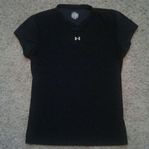 UNDER ARMOUR black tee, size XL