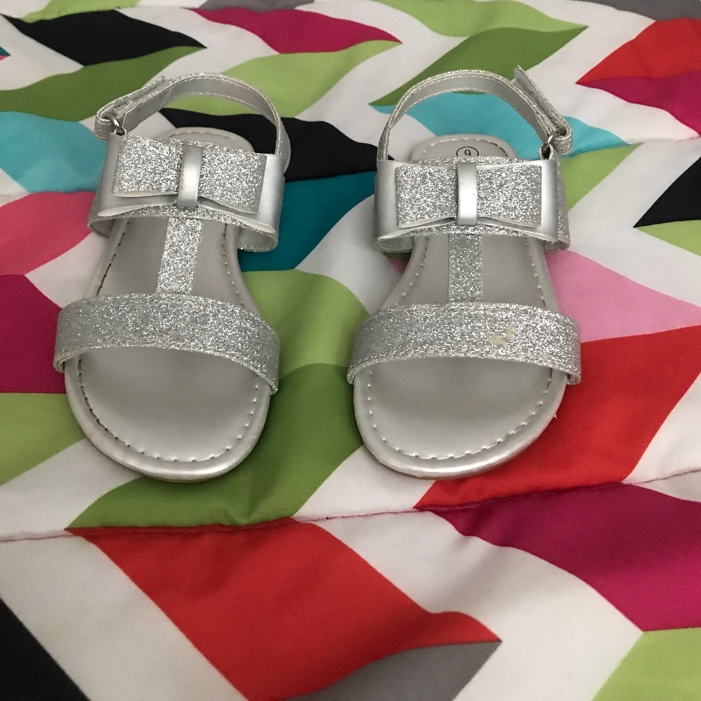 Girls shoe