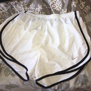 white nike shorts
