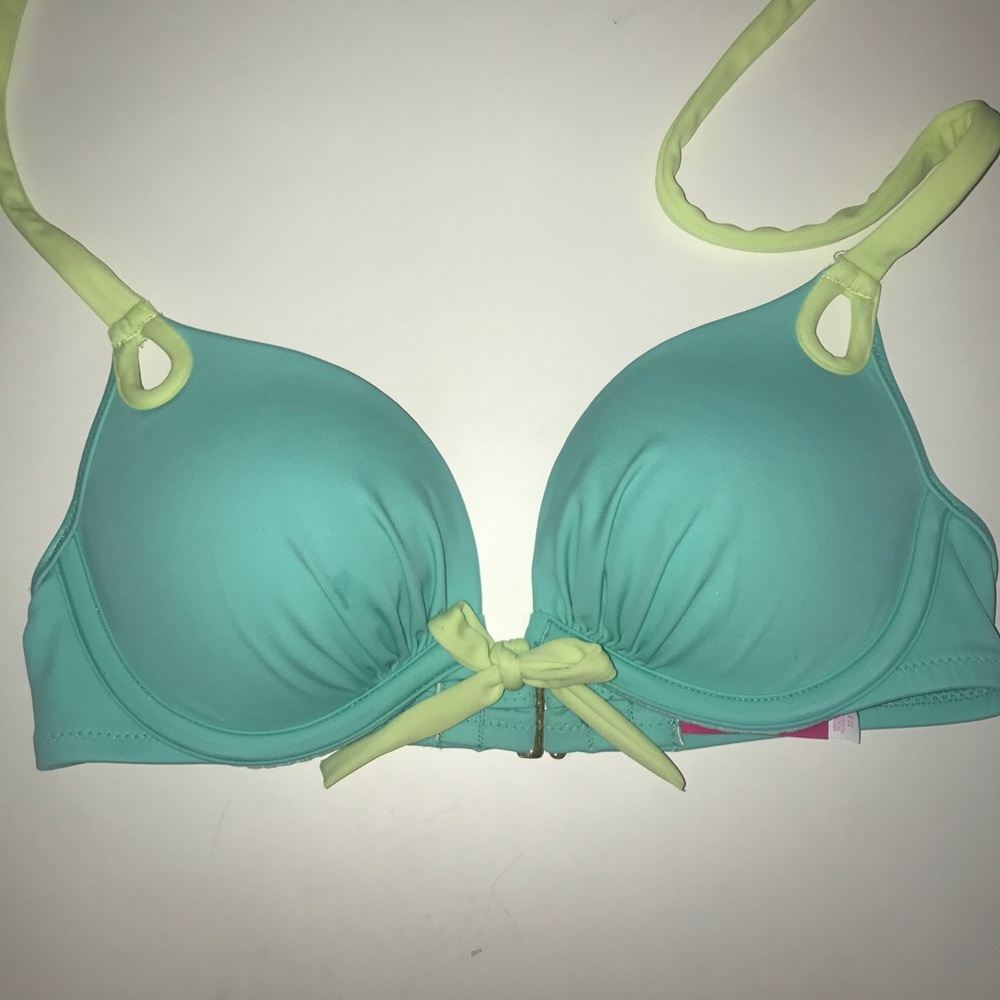 Victoria's Secret bombshell bikini top