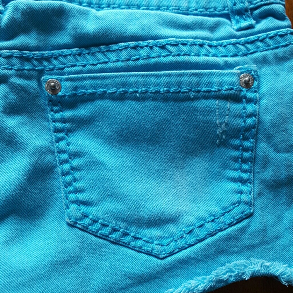 WET SEAL SZ Med/5 Bundle - Picture 6 of 6