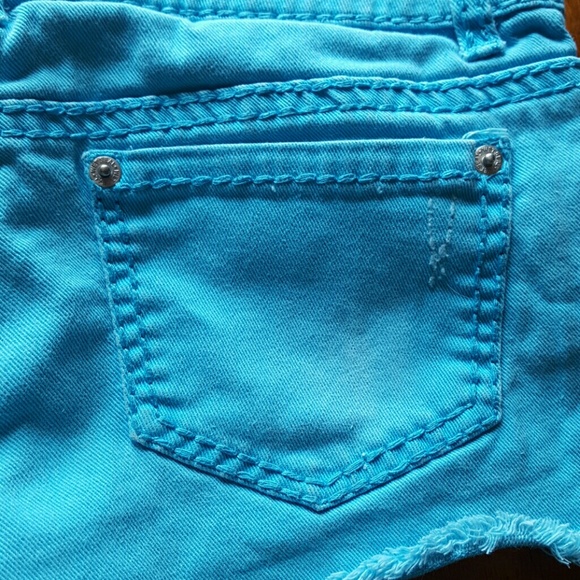 WET SEAL SZ Med/5 Bundle - Picture 6 of 6