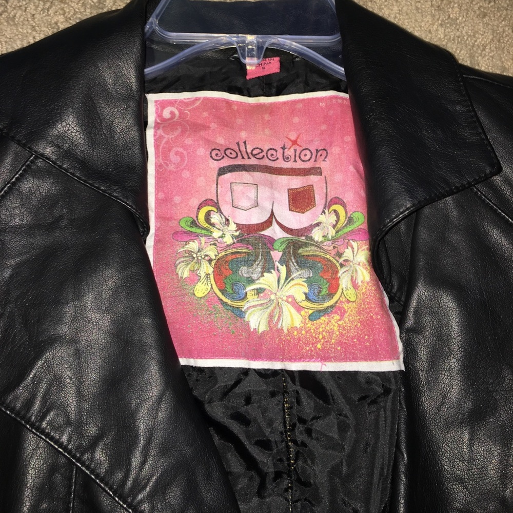 Leather Jacket - Picture 4 of 4