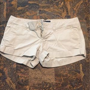 American Eagle khaki shorts