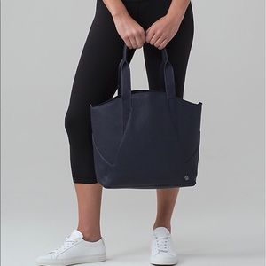 All day tote Lululemon