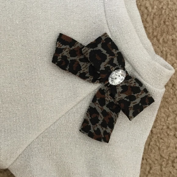 Short sleeve cheetah print sweater dress - Picture 2 of 4