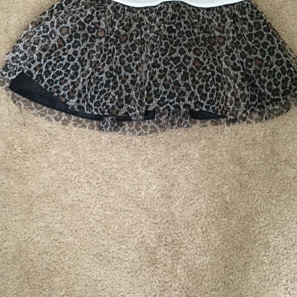 Short sleeve cheetah print sweater dress - Picture 4 of 4