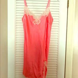 Victoria Secret nightgown. NWT