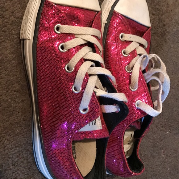 Converse - Picture 2 of 2
