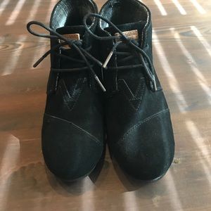 TOMS black suede desert wedge booties
