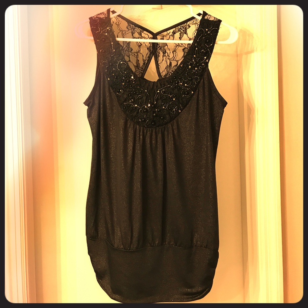 Black and gold tank