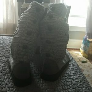 knit boots
