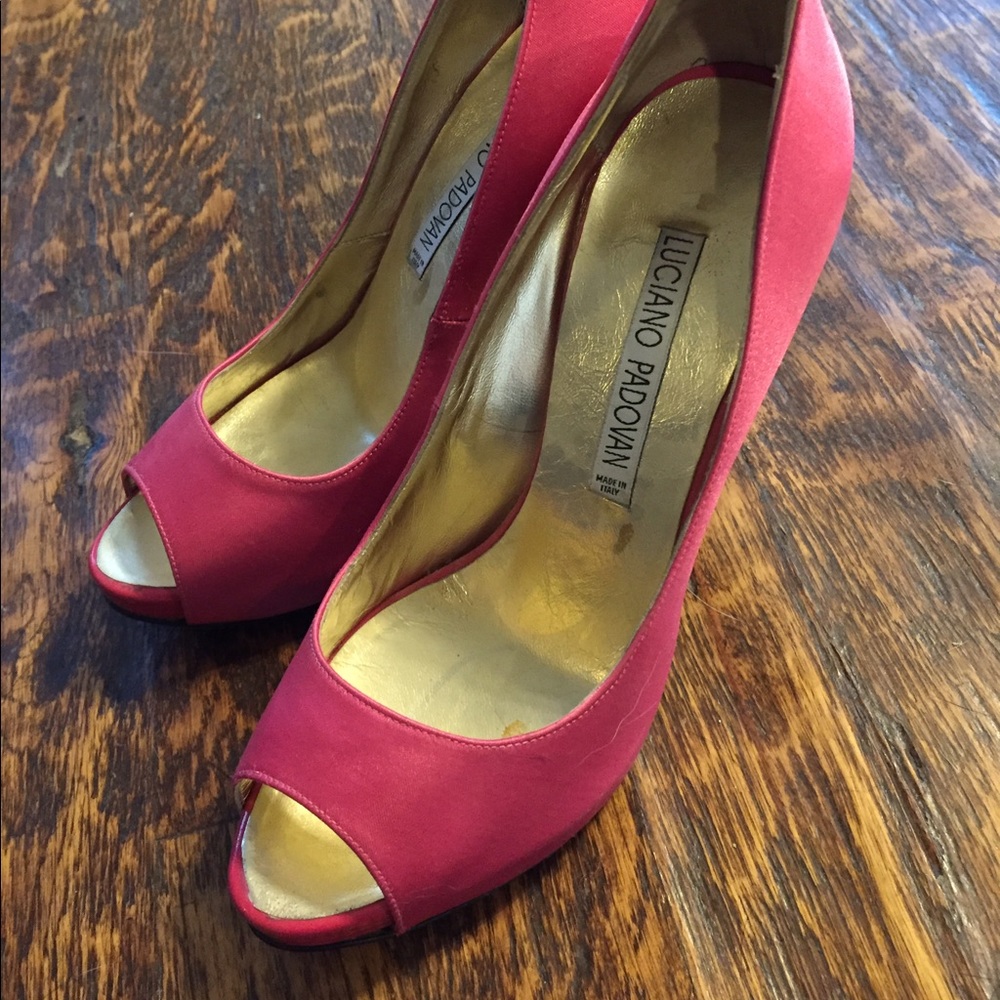 😍👠👠 Luciano Padovan Hot Pink Peep Toe Heels