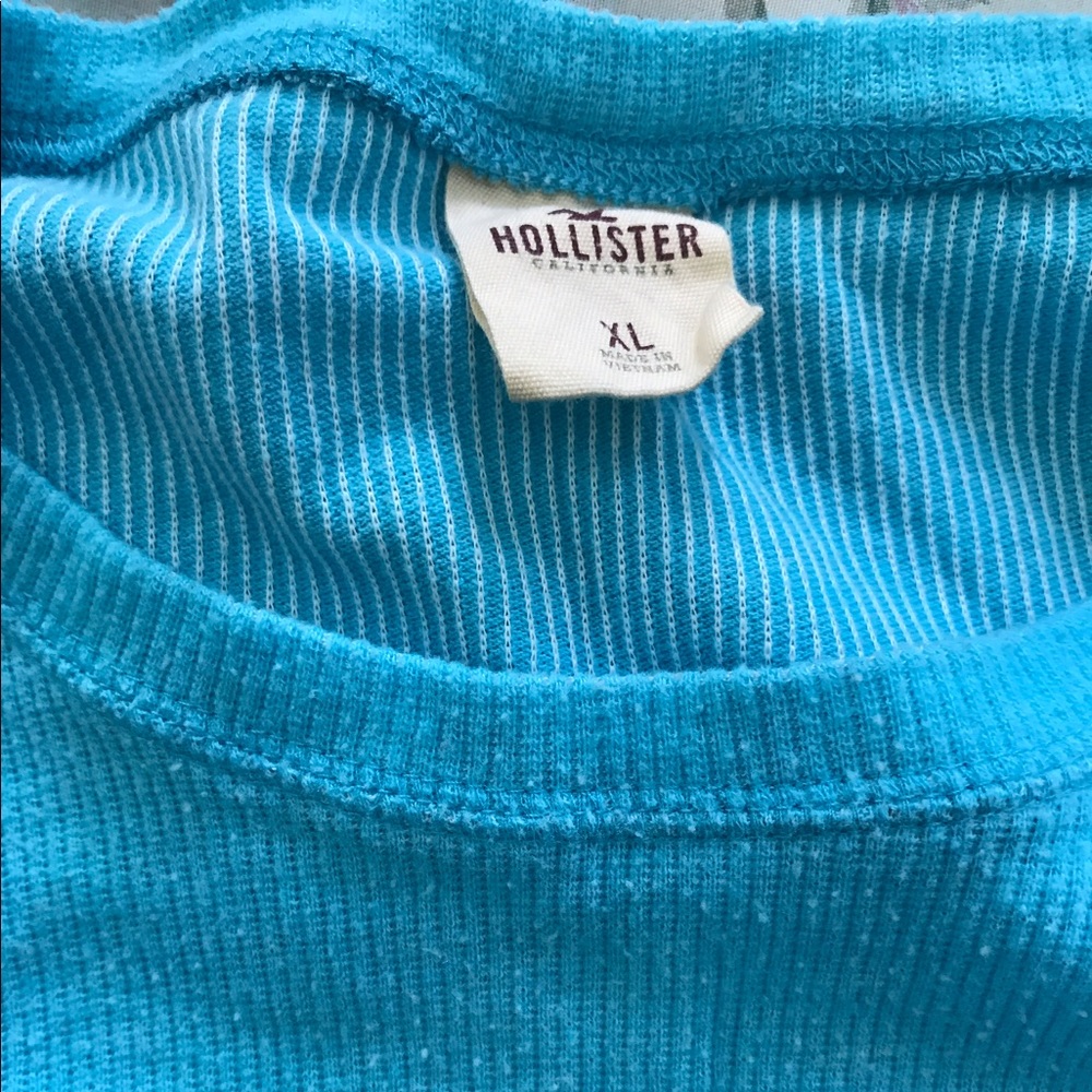 Hollister XL size long sleeve T-shirt